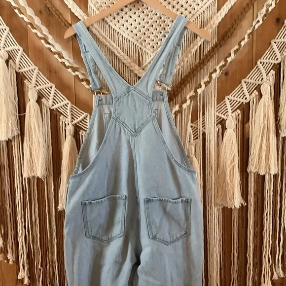 Pacsun Faded  Distressed Light Blue Overalls Size Medium - Picture 7 of 8